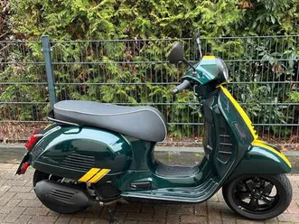 vespa gts super 125 - racing sixties sonderedition