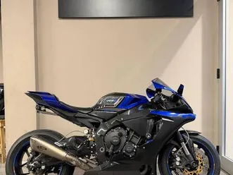 vendo yamaha yzf r1 (2017 - 19) usata a imperia (codice 9894712) - moto.it