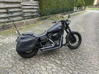 harley-davidson dyna street bob