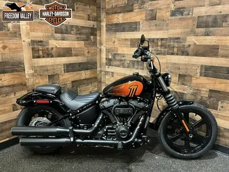 2023 harley-davidson® street bob® 114 vivid black fxbb