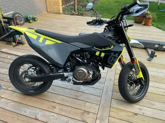 husqvarna 701 supermoto