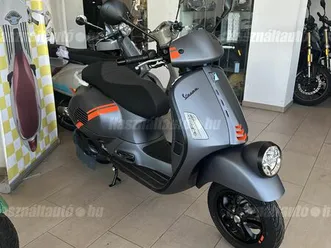 310új/0km/enyhén karcos/ajtó rányilt sajnos/