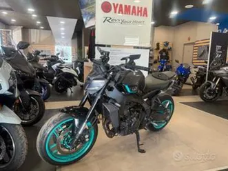 yamaha mt-09 depotenziata 35kw - 2024 - km 2605