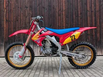 honda crf450r. baujahr 2012