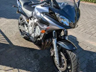 yamaha fazer fz6 (rj14) abs, ez 4/2007, 12.800 km, incl. topcase