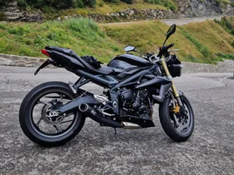 triumph street triple 675 2013