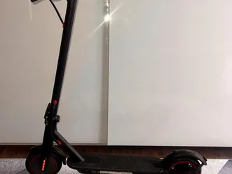 e roller neu . fährt 25km / h