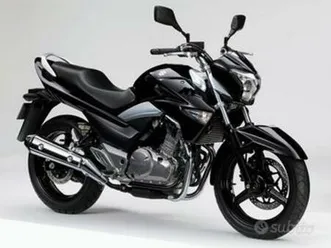 suzuki inazuma 250 - 2015