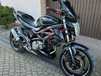 suzuki gladius