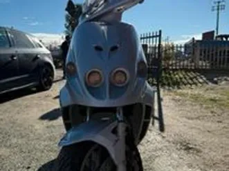 scooter malaguti phantom max 250