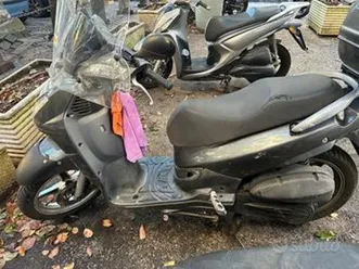 peugeot lxr 200 - 2009