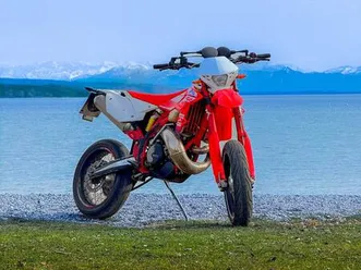 beta rr 250 supermoto | felgen eingetragen | viel zubehör