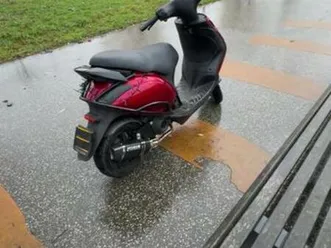 zip 4takt 50cc brom topspeed 70 moet snel weg — scooters | piaggio — marktplaats