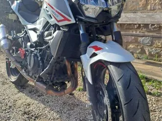 z400 .2022 .14400km