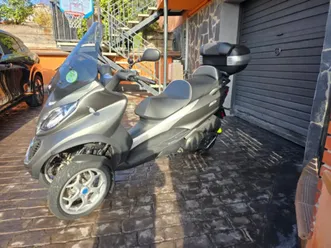 piaggio mp3 500