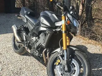 vends moto fz8