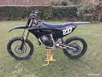 125 yz