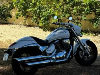 suzuki m 800 intruder