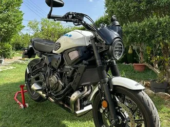 yamaha xsr 700
