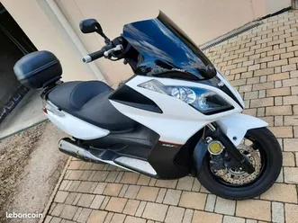 scooter 125 cc kymco dinkstreet