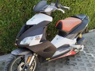 aprilia sr 50