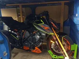 super duke r