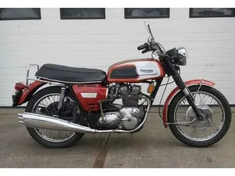 ② triumph trident t150