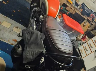 moto triumph bonneville t100 bridée a2