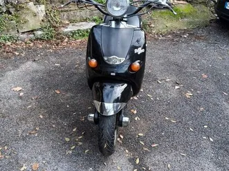 scooter aprilia 125