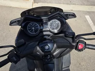 yamaha xmax 292 cm3, 2022 god.