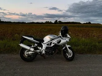 suzuki sv650 a2