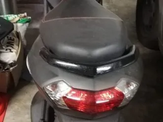 scooter peugeot kisbee 50