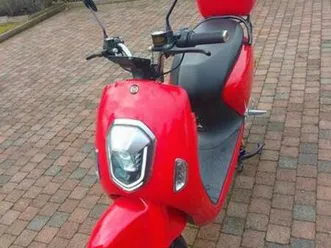 nieuwe elektrische brommer met papieren — scooters | sym — marktplaats