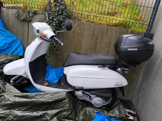 scooter 125 besbi daelim