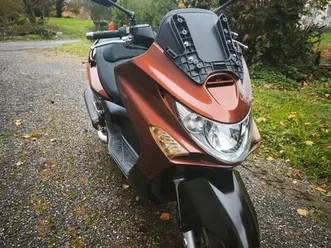 scooter kymco 500