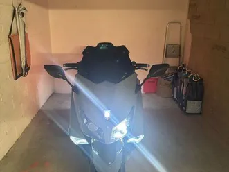 tmax 530 black max abs