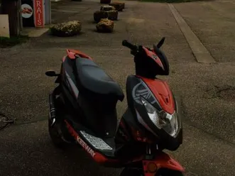 échange d'un scooter contre une moto 50 cc