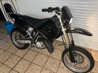 husqvarna sm 125 ccm 2 takt supermoto a1 top zustand!!
