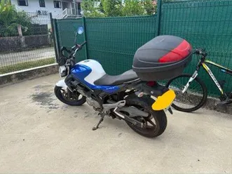 moto suzuki gladius abs permis a2