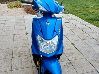 ② blauwe sym orbit 3 klasse b scooter 50 cc van eind 2020