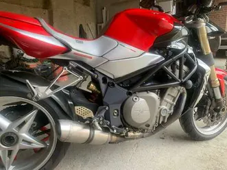 mv agusta brutale 910 rosso