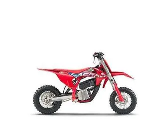 mc-e 3 modell 2024 inkl. charger