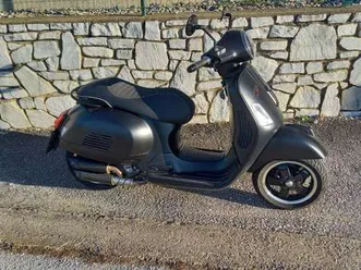 vespa gts super 300 abs
