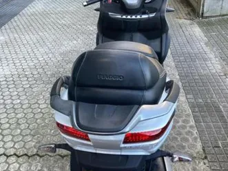 piaggio - mp3 300