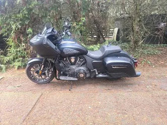 indian challenger dark horse 1834 cm3, 2022 god.