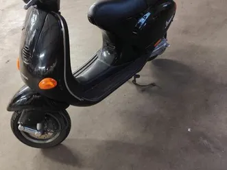 piaggio vespa et2