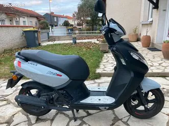 a vendre scooter kisbee 50 cc