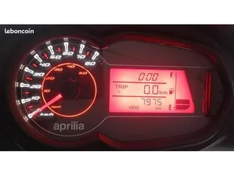 vend aprilia sr motard 2021