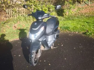 scooter peugeot kisbee 4t