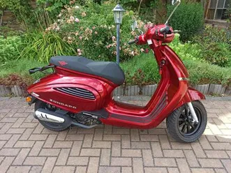 motorroller zündapp bella r125 weinrot metallic ez 2023 501km